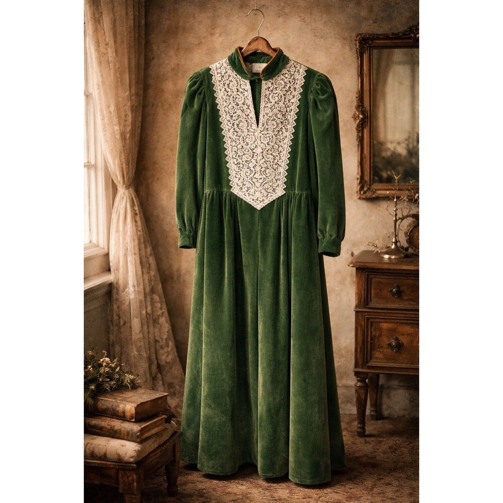 Vintage Neiman Marcus Green Velvet Maxi Dress Ruth Norman Lace Bib Petite S